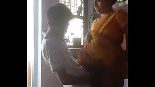 employer s. fucking maid while cooking